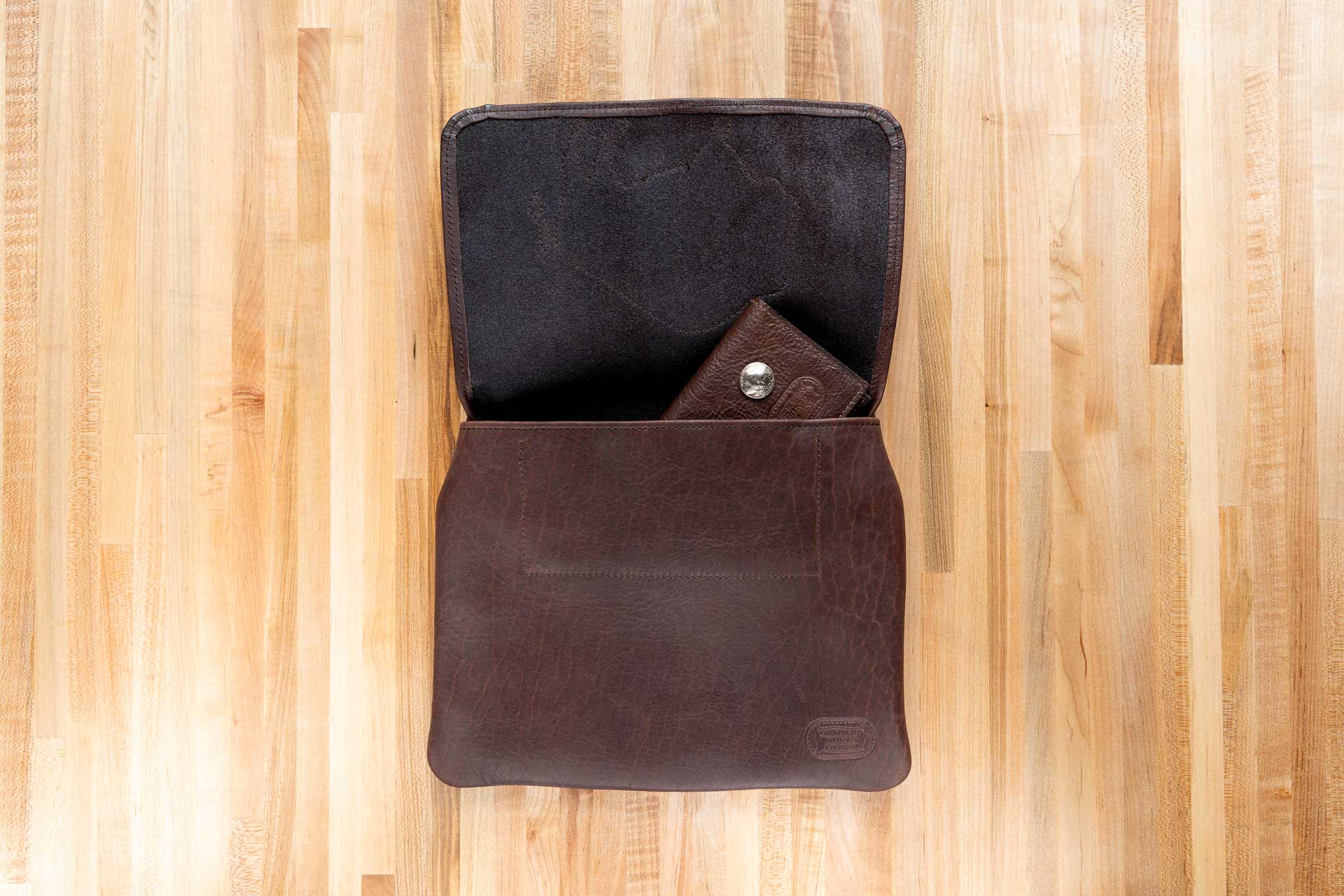 Trim Style Purse With Buffalo Applique - Made In Usa Trim Style Purse With Buffalo Applique - Made In Usa